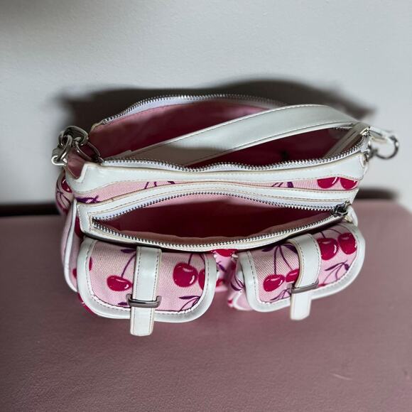 Urban outfitters alexis baguette bag - Picture 4 of 8